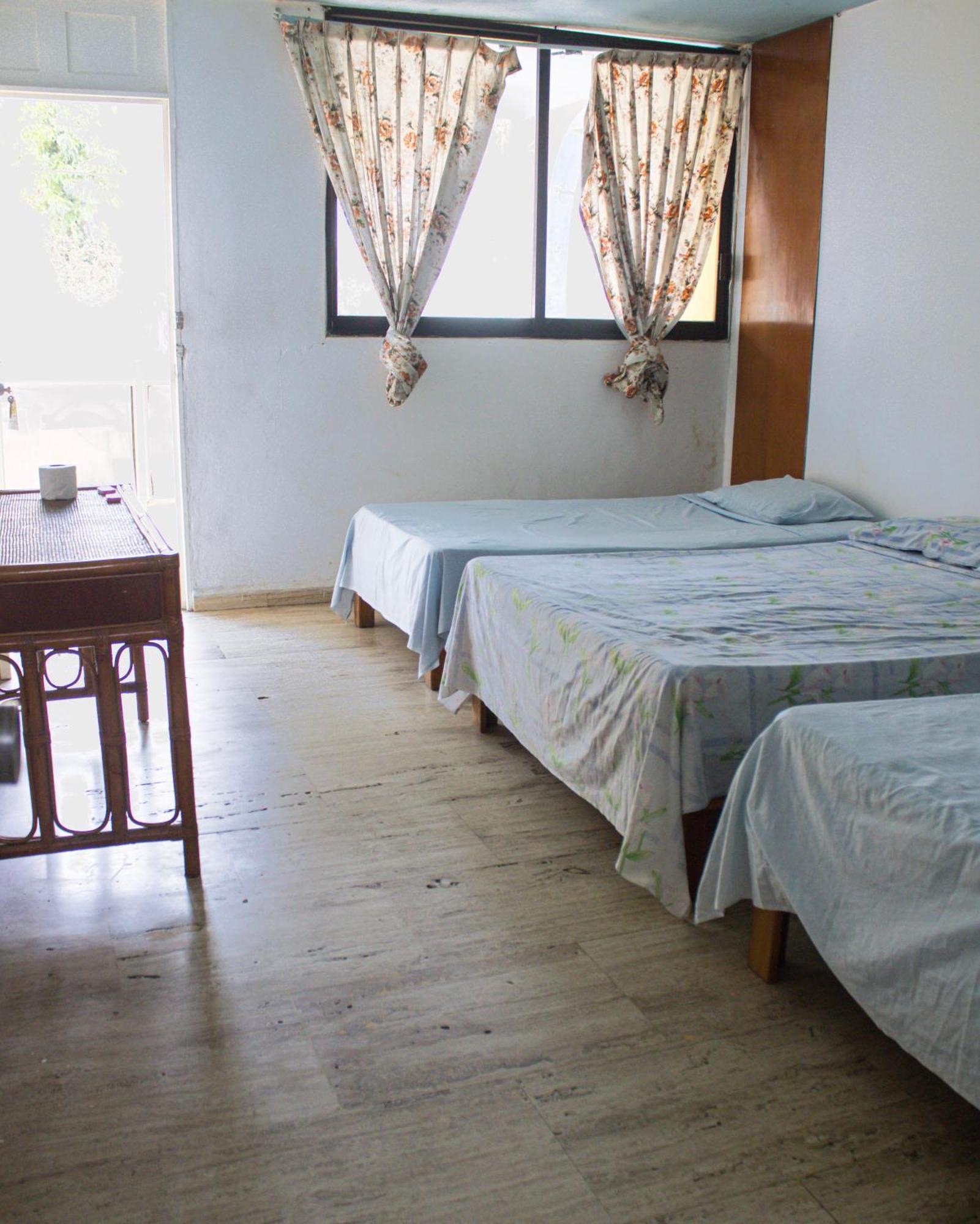 Hotel Casa De Huespedes Walton à Acapulco Extérieur photo